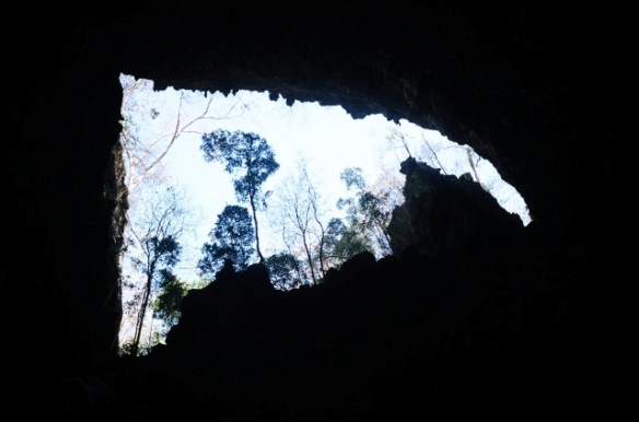 Caverna São Matheus - olhando de dentro (626)